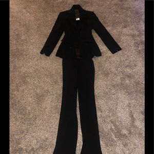 Sorelle Moscow Jaqueline Pantsuit- Size S - Black NWT Retired Color RARE